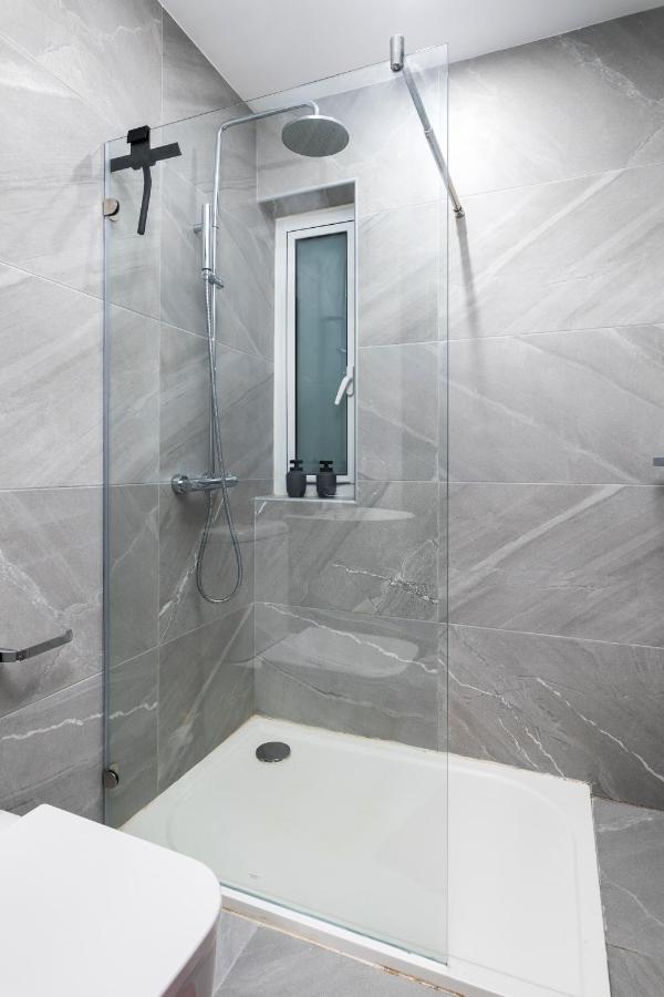 Modern 3Br Stylish Apartment With Large Balcony - Close To St Julians And St Georges Bay Is-Swieqi 外观 照片