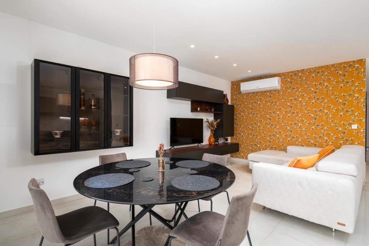 Modern 3Br Stylish Apartment With Large Balcony - Close To St Julians And St Georges Bay Is-Swieqi 外观 照片